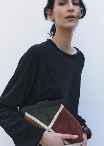 Kadın Siyah Minimalist El Çantası - Görsel 2