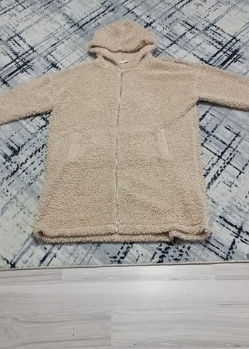 Kapüşonlu Bej Peluş Kadın Mont