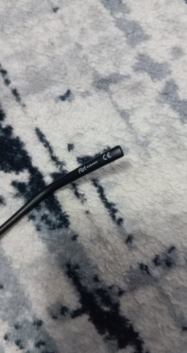 Şeffaf Siyah Kadın Güneş Gözlüğü - Görsel 5