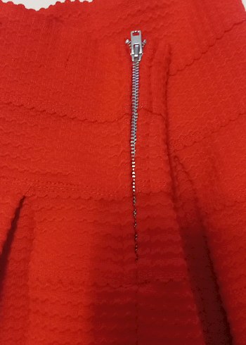 Kırmızı Pilili Midi Kadın Etek - Görsel 5