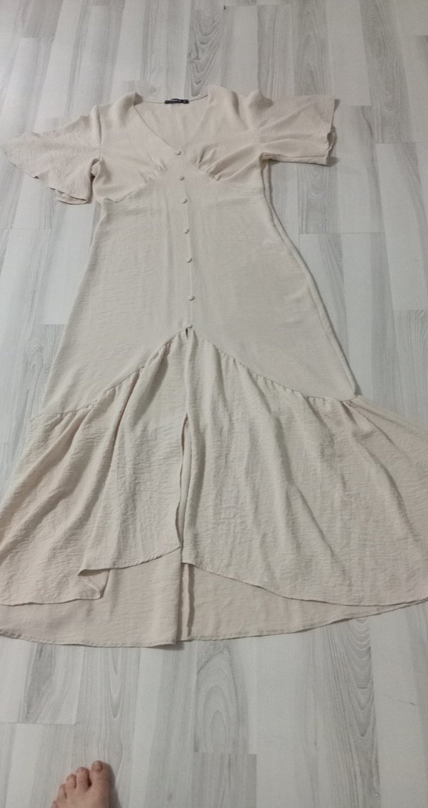 Düğmeli V Yaka Bej Uzun Keten Elbise - Görsel 2