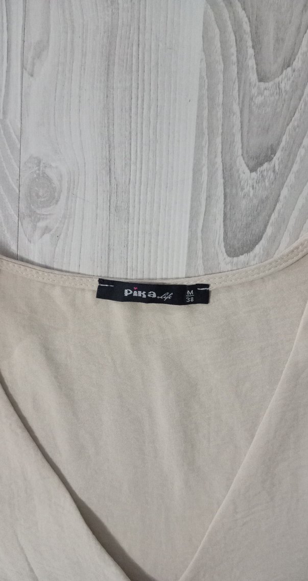 Düğmeli V Yaka Bej Uzun Keten Elbise - Görsel 4