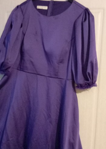 Uzun Mor Saten Elbise - Görsel 4