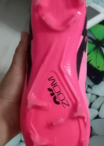 38 Beden pembe Renk Nike Erkek Pembe Futbol Ayakkabısı