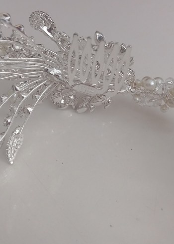 İnci ve Metal Detaylı Saç Aksesuarı gelin tacı - Görsel 5