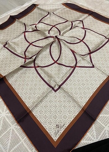 Silk home eşarp 