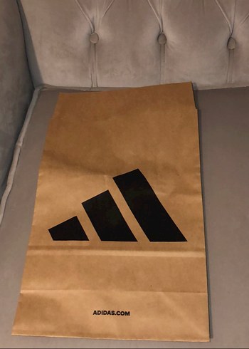 Kahverengi Adidas Kağıt Poşet