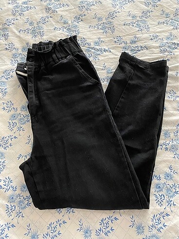Siyah Pantolon