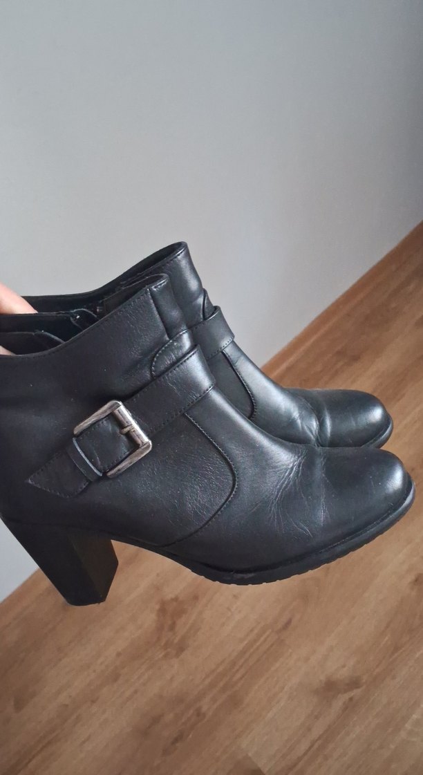 Tokalı Siyah Deri Kadın Biker Bot - Görsel 5