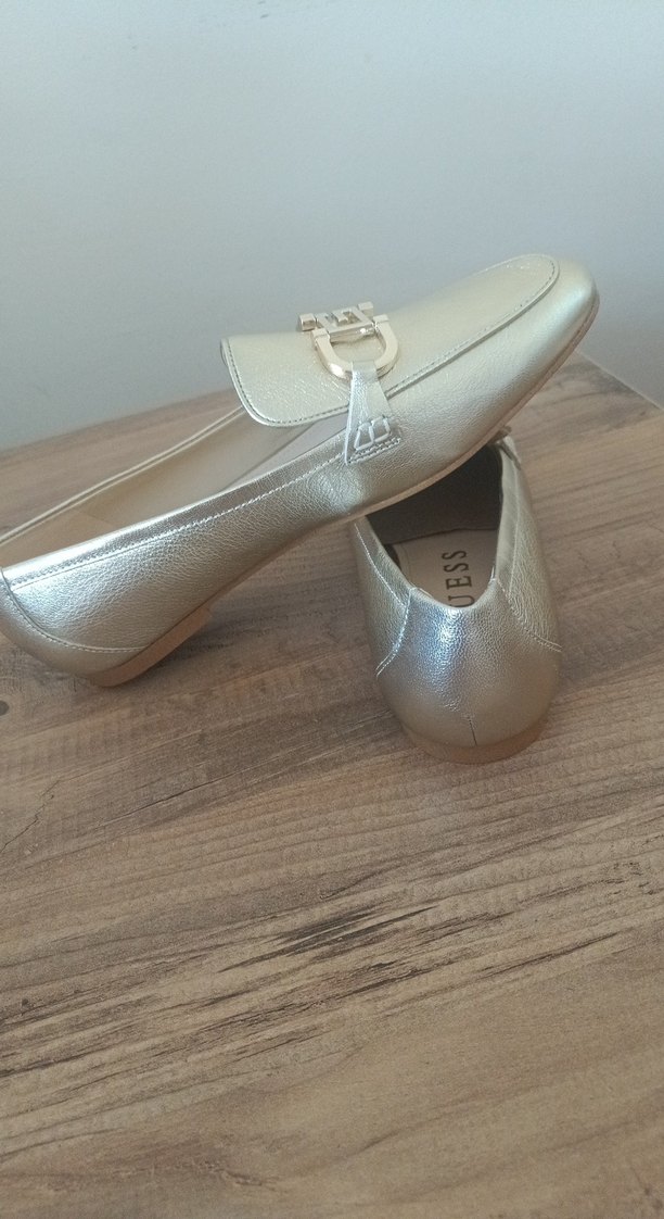 Altın Rengi Tokalı Kadın Deri Babet - Görsel 3