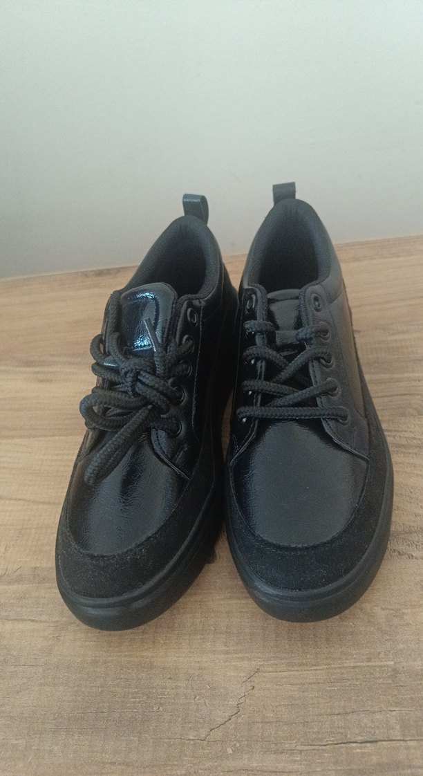 Siyah Bağcıklı Kadın Sneakers - Görsel 2