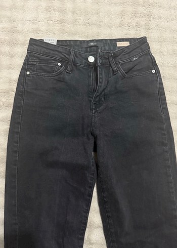 34 Beden Düğmeli Siyah Kadın Normal Boy Denim Pantolon