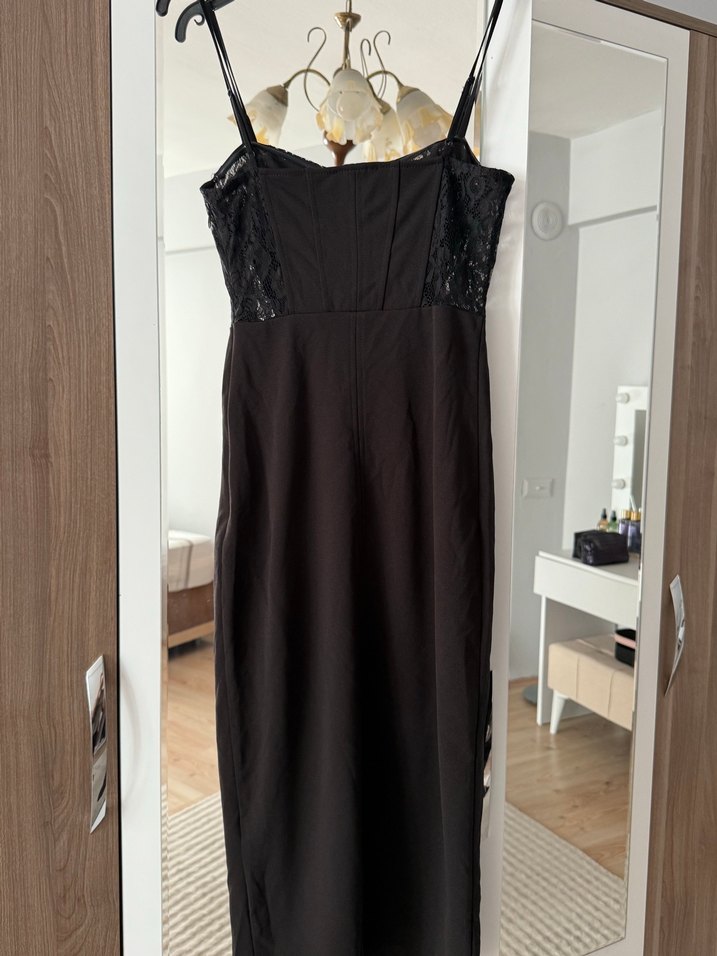 Siyah elbise - Görsel 2