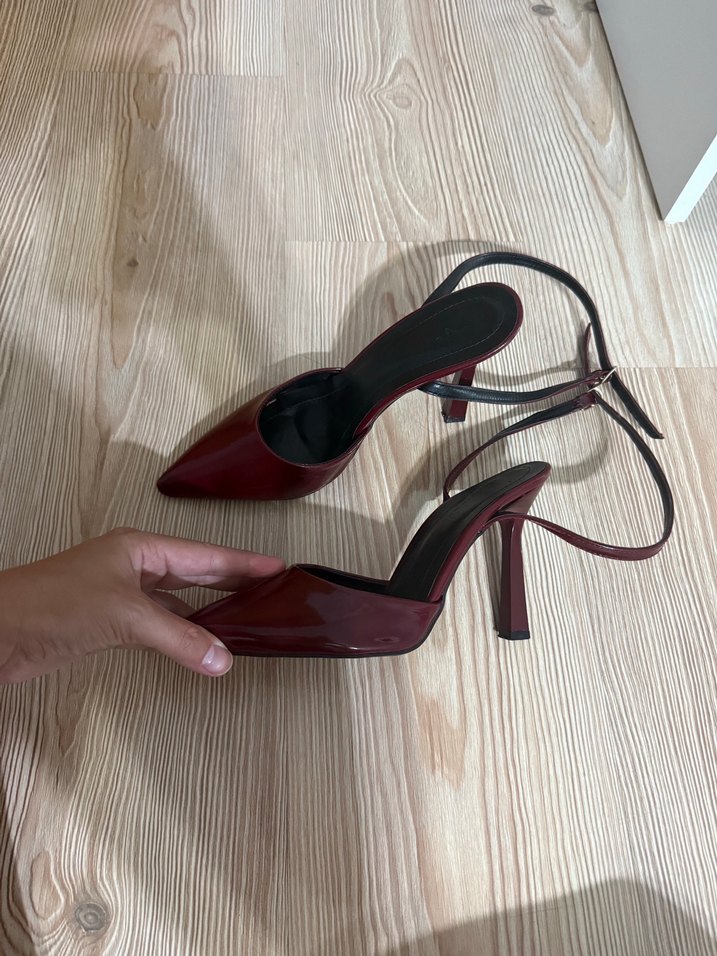 Burgundy Tokalı Stiletto Topuk Kadın Ayakkabı - Görsel 3