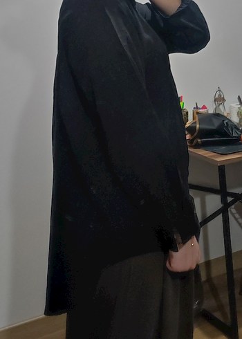 Siyah Düğmeli Kadın Gömlek - Görsel 2