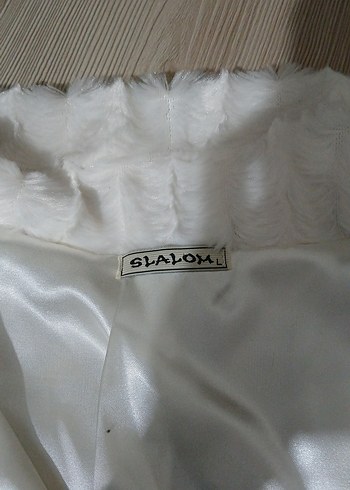 Kız Çocuk Beyaz Kürk Detaylı Bolero - Görsel 4