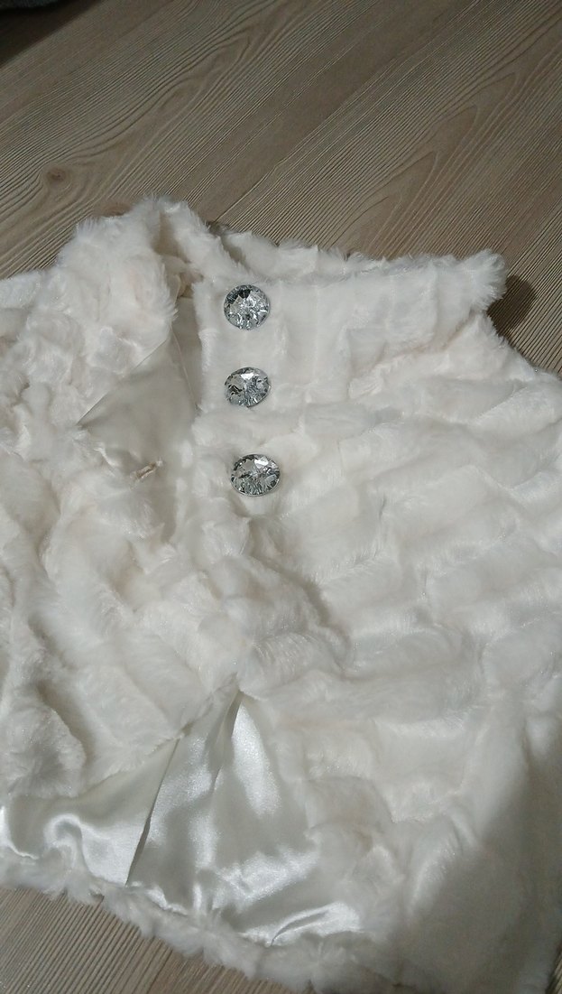 Kız Çocuk Beyaz Kürk Detaylı Bolero - Görsel 3