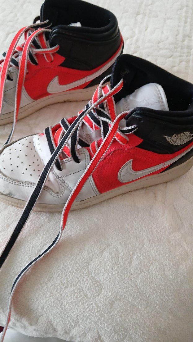 Renkli Kırmızı Erkek Spor Ayakkabı Bağcıkları - Görsel 2