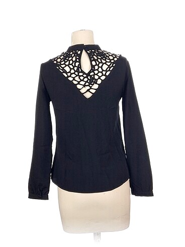 s Beden PreLoved Bluz %70 İndirimli.