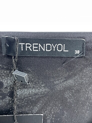 38 Beden siyah Renk Trendyol & Milla Uzun Elbise %70 İndirimli.