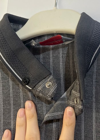 Düğmeli Gri Çizgili Erkek Polo Tişört - Görsel 3