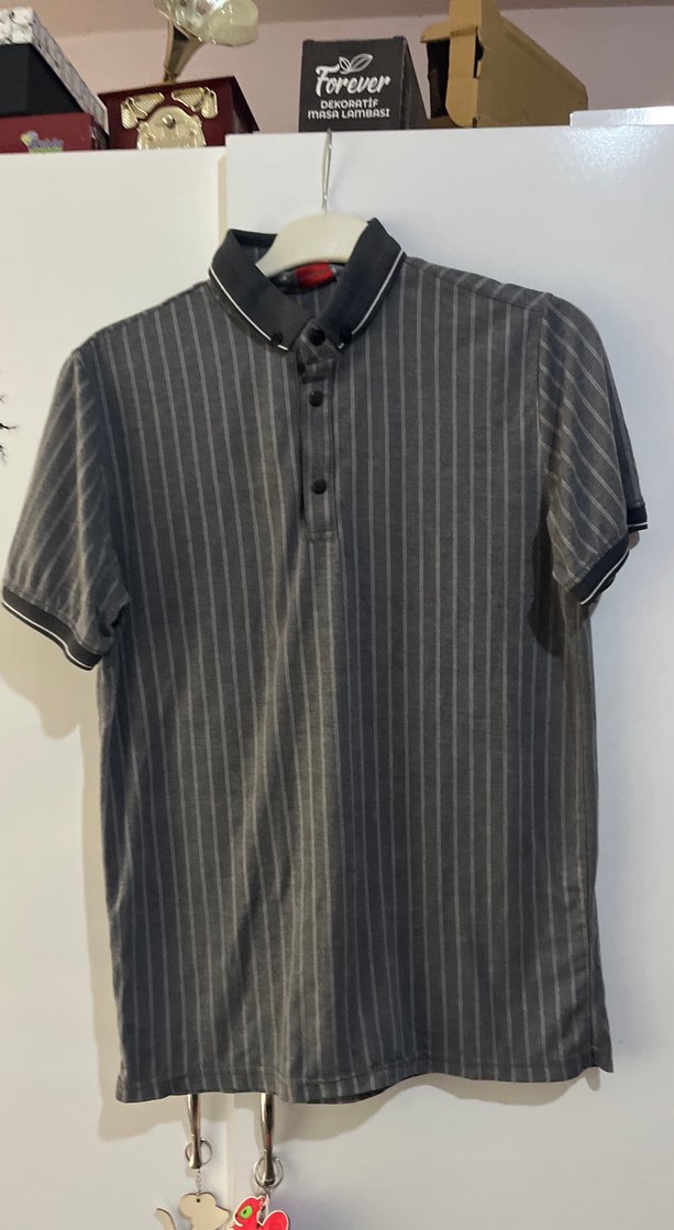 Düğmeli Gri Çizgili Erkek Polo Tişört - Görsel 2