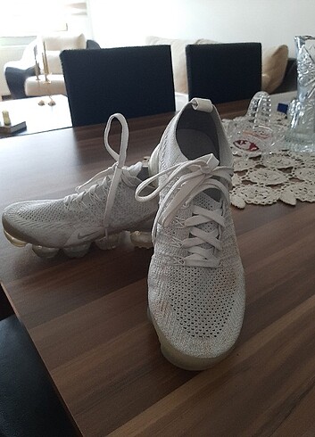 40 Beden beyaz Renk Nike vapormax
