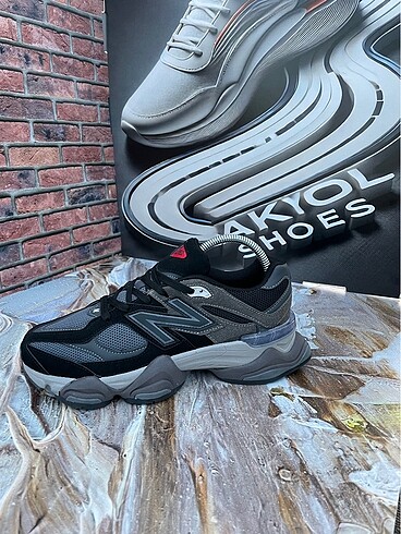 New Balance 9060 (Premium)