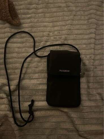 Telefon cantasi pull and bear