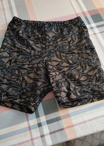 Dantel Detaylı Koyu Kahverengi Hamile Mini Şort - Görsel 2