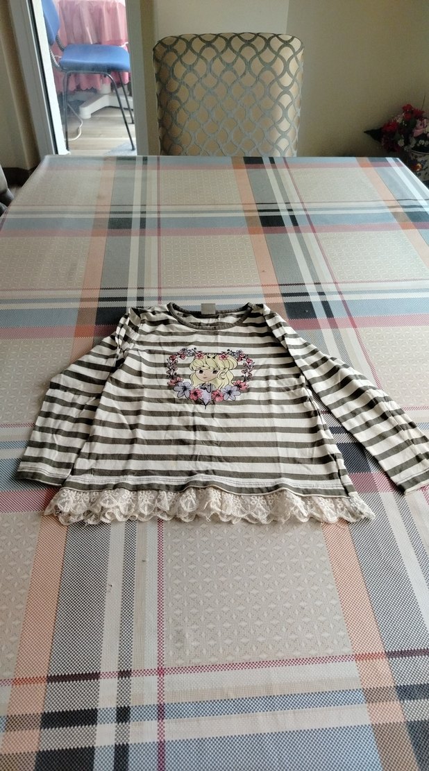 Dantel Detaylı Gri Kız Çocuk Uzun Kollu Tişört - Görsel 2