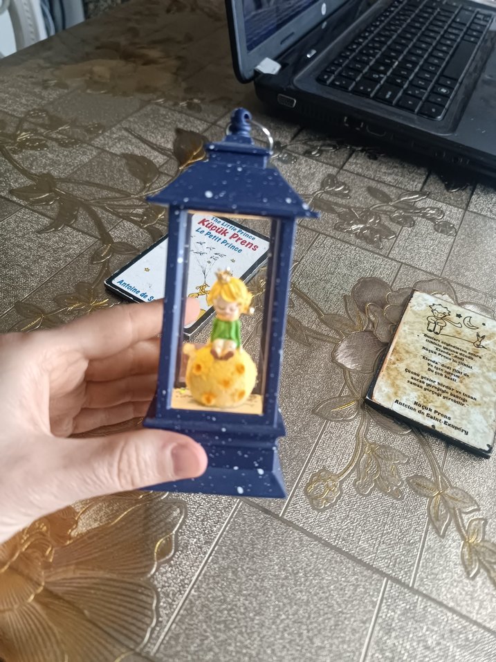 Renkli Küçük Prens Figürlü Fener - Görsel 2