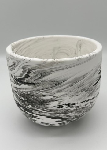 Gri desenli beyaz  vazo - Görsel 4