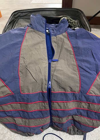 Fermuarlı mavi yağmurluk ceket - Görsel 2