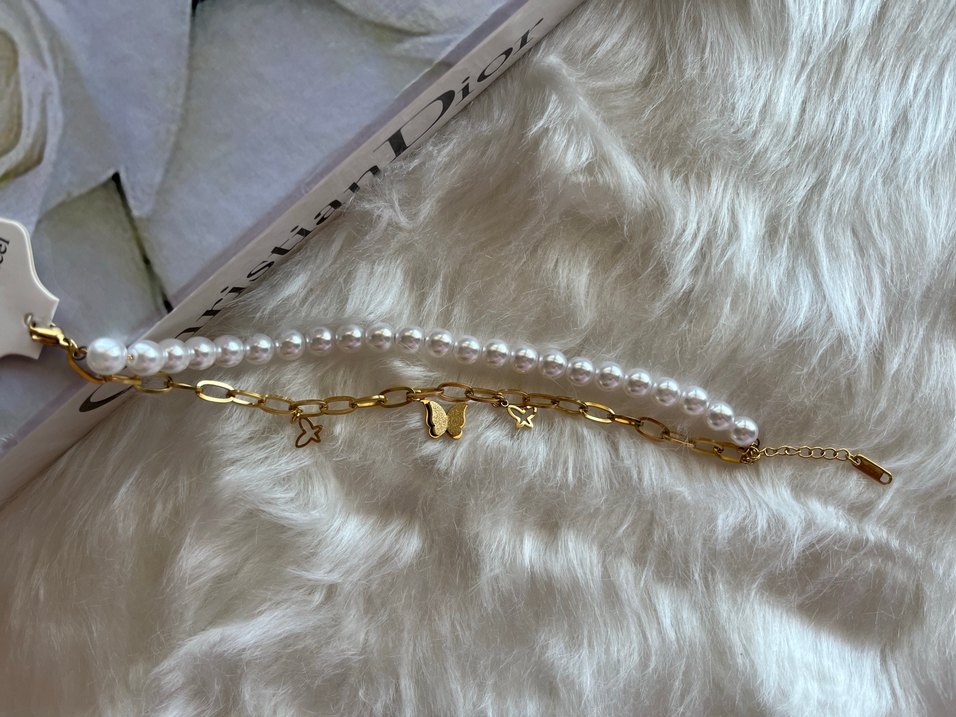 Zincir Kelebek Detaylı Beyaz İncili Çiftli Bileklik - Görsel 4