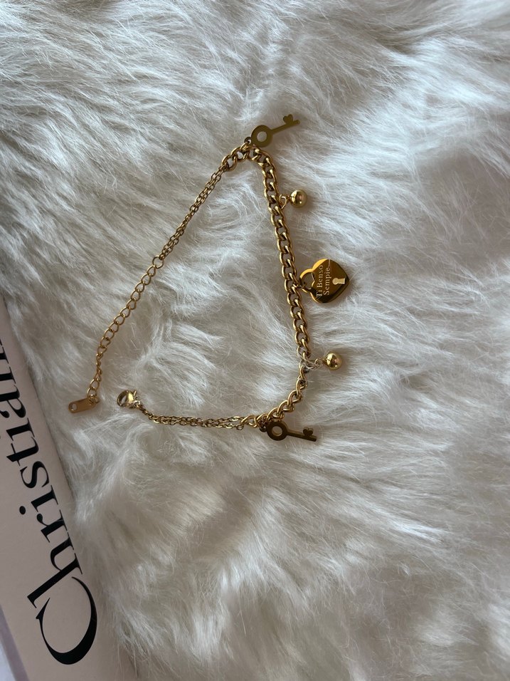 Zincir Detaylı Parlak Altın Kadın Bileklik - Görsel 3