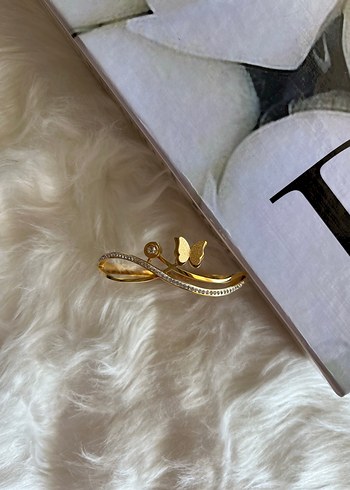 Parıltılı Kelebek Detaylı Altın Bileklik Kelepçe - Görsel 2