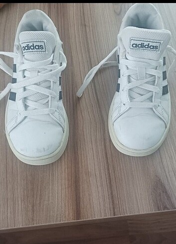 31 Beden Orijinal adidas çocuk sneaker