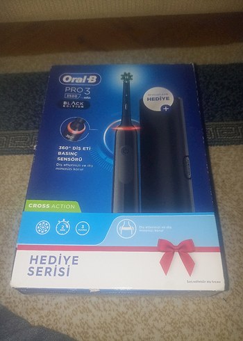 Oral-B Pro 3 Elektrikli Diş Fırçası Siyah