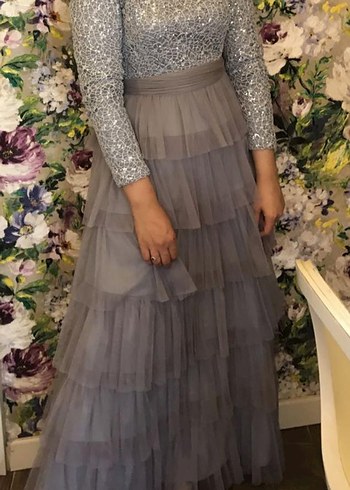 Gri Fırfırlı Uzun elbise - Görsel 2