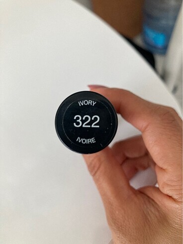 L'Oréal Paris Loreal ınfaıllıble kapatıcı 322 ıvory