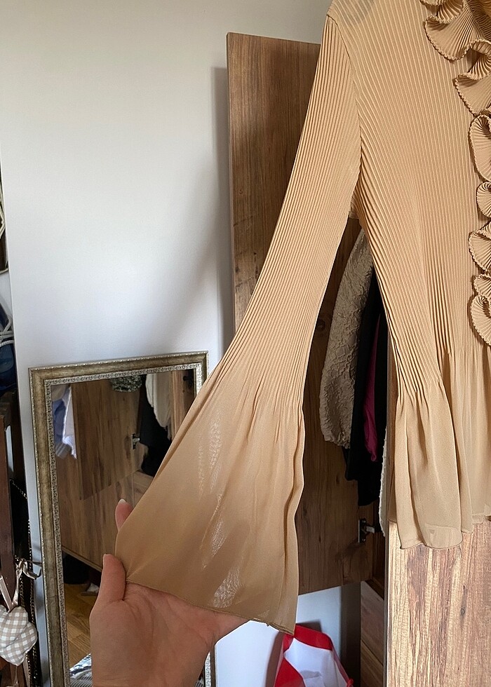 fırfırlı bluz - Görsel 3