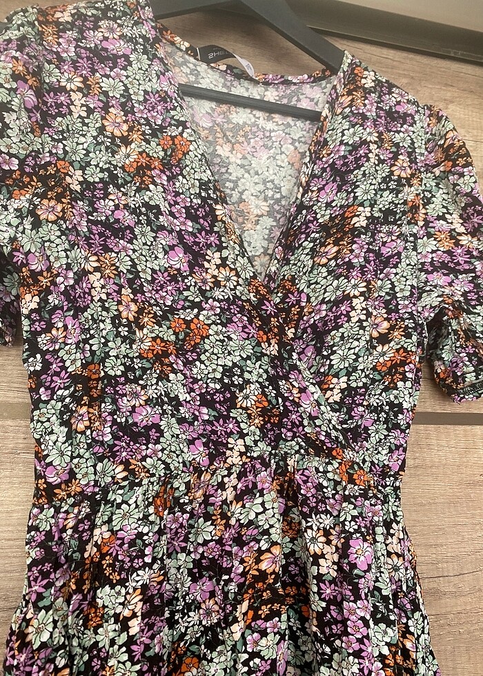 Çiçekli elbise - Görsel 2