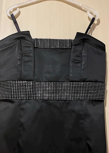 Siyah taşlı mini abiye - Görsel 4