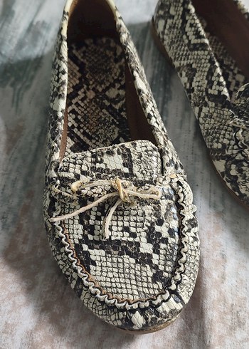 Yılan Derisi Desenli Kadın Babet - Görsel 4