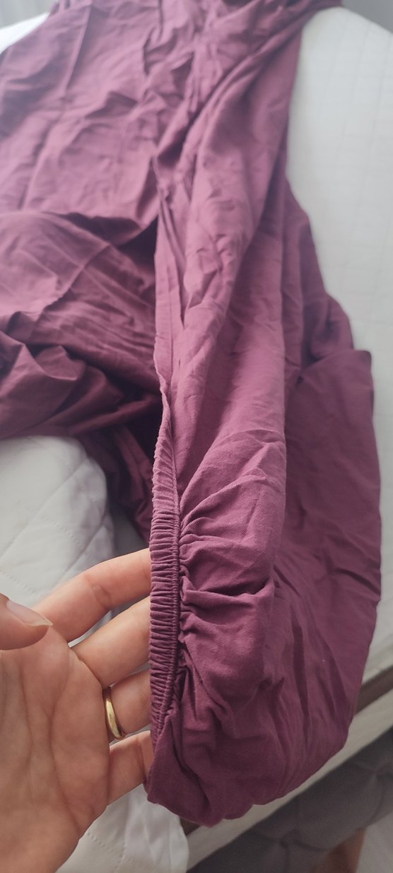 Bordo lastikli çarşaf - Görsel 2