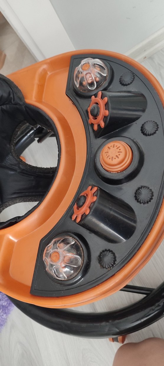 Bakır rengi Bebek Yürüteci - Görsel 2