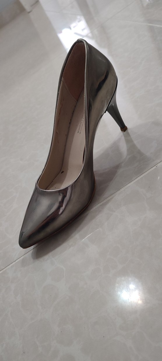 Parlak Metal Topuklu Stiletto - Görsel 2