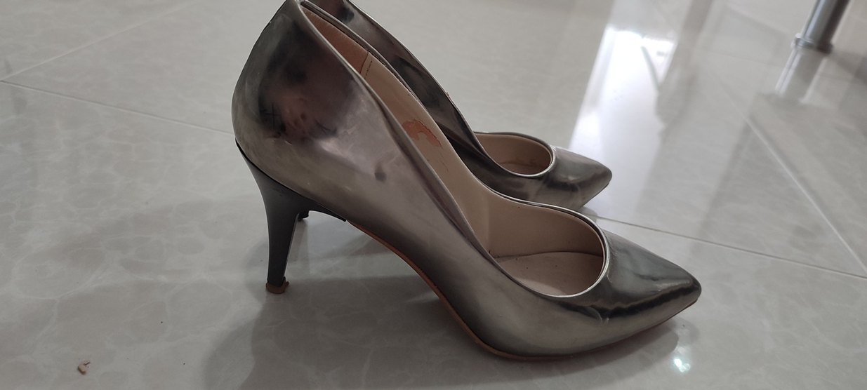 Parlak Metal Topuklu Stiletto - Görsel 4