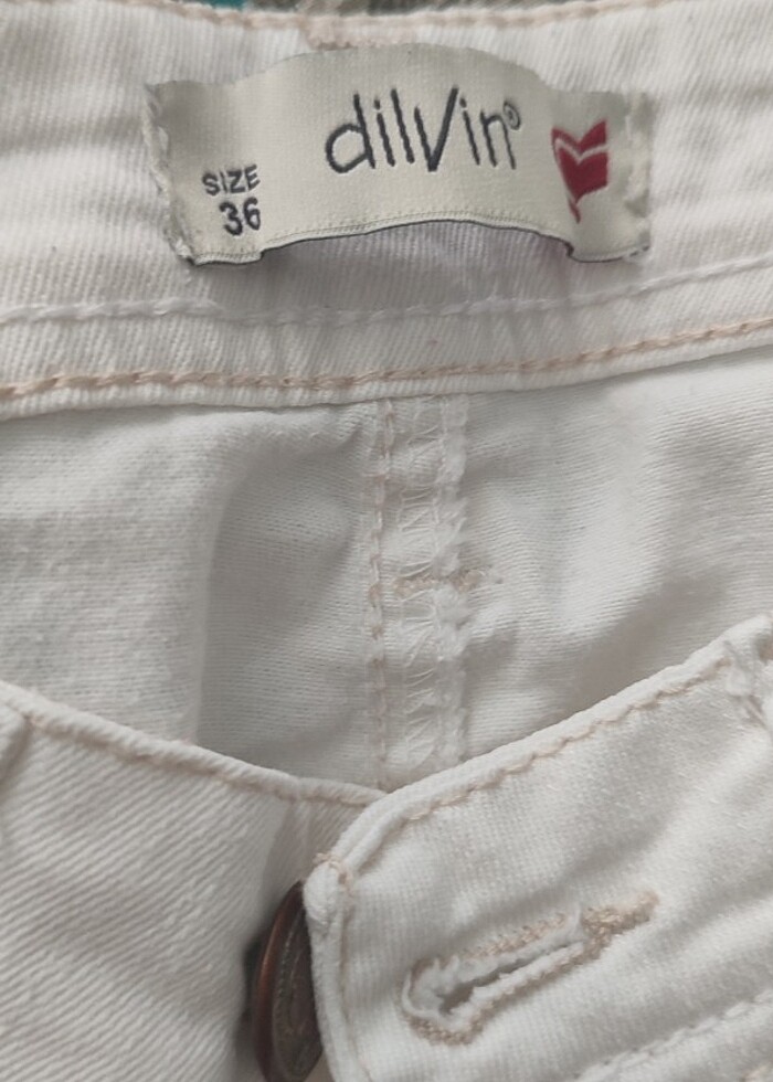 Kadın beyaz şort - Görsel 2